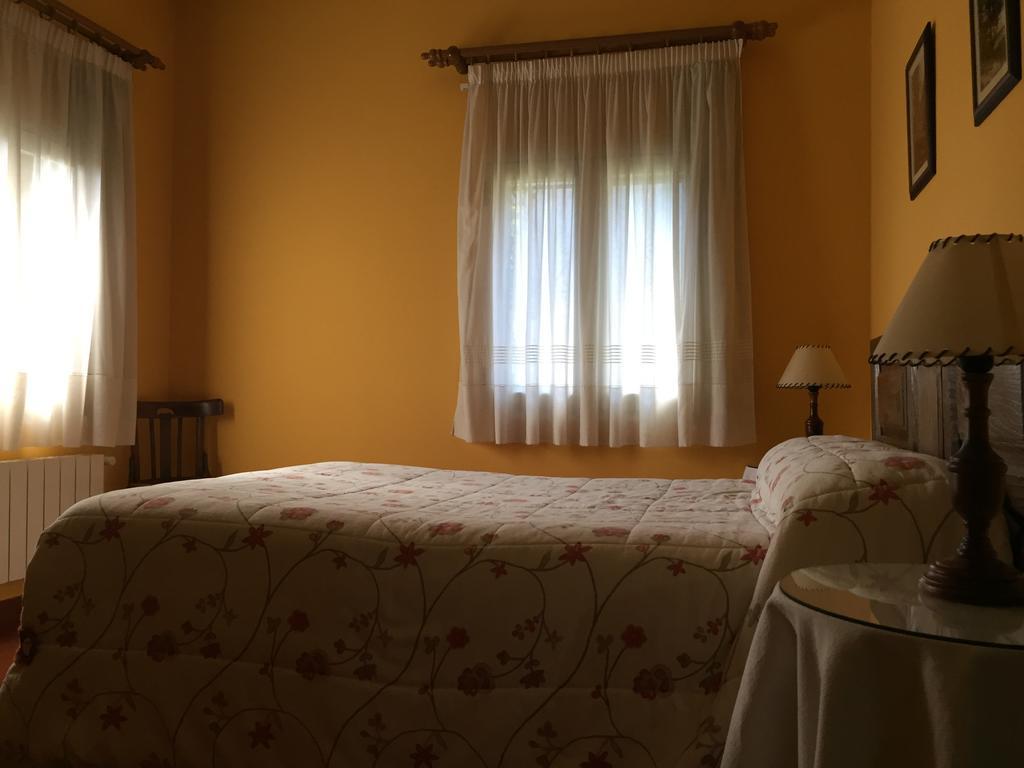 Guijo de Santa Bárbara Casa Rural Sierra De Tormantos المظهر الخارجي الصورة
